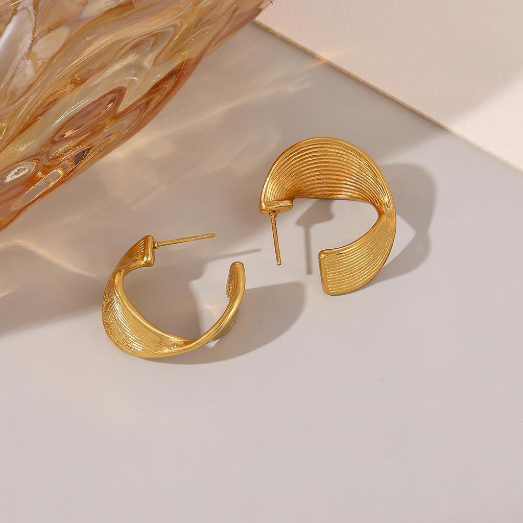 French Minimalist Stainless Steel Pearl Stud Earrings for Women