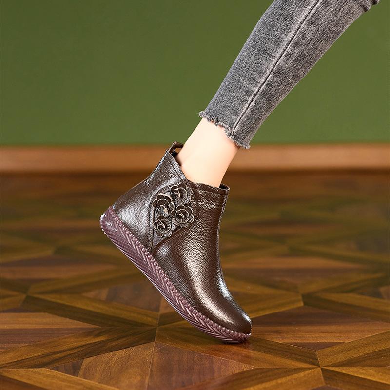 

Осень и зима новая кожаная женская обувь на мягкой подошве бархатные ботинки Мартина женские с цветами для среднего возраста повседневные хлопковые туфли 41