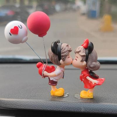 Car Ornaments Cute Couple Car Lovers Ornaments Car Interior Center Console Decoration Desktop DIY