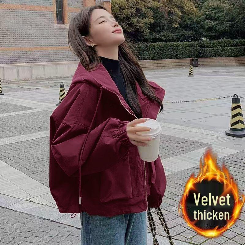 

Женская бархатно-хлопковая куртка с капюшоном, приталенная, в корейском стиле, 2025 г. - Универсальная, модная и идеальная для зимы S (for 80-105 lbs)