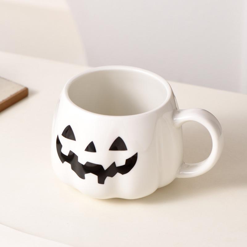 New Halloween Pumpkin Cup Creative Mug Retro Holiday Water Cup Practical Hand Cup Pumpkin Cup