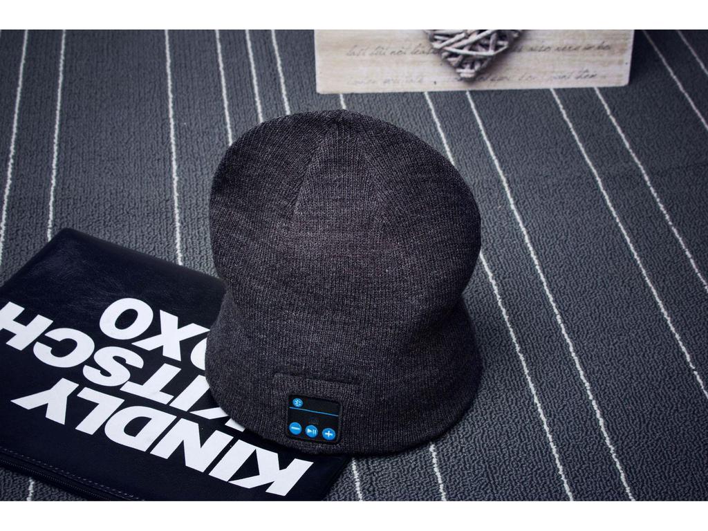Best-Selling Bluetooth 5.2 Wireless Music Knit Hat - Winter Warm Earphones Hat