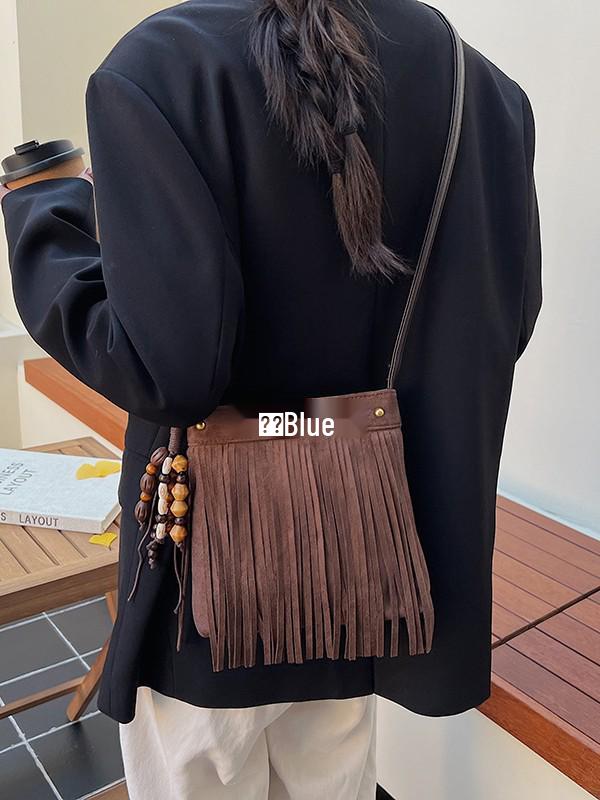 Autumn/Winter Retro Suede Tassel Ethnic Crossbody Bag