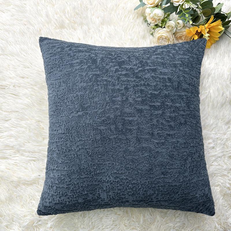 2PCS Soft Chenille Bamboo Throw Pillow Covers. Solid Color Decorative Cushion Covers with Zipper Closure Suitable for Sofa Bed Living Room Decoration