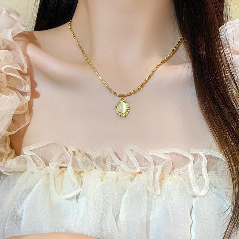 New Chinese Zen Ethnic Style Butterfly Necklace Women'S High Sense Retro Collarbone Chain Sweater Chain Accessories
