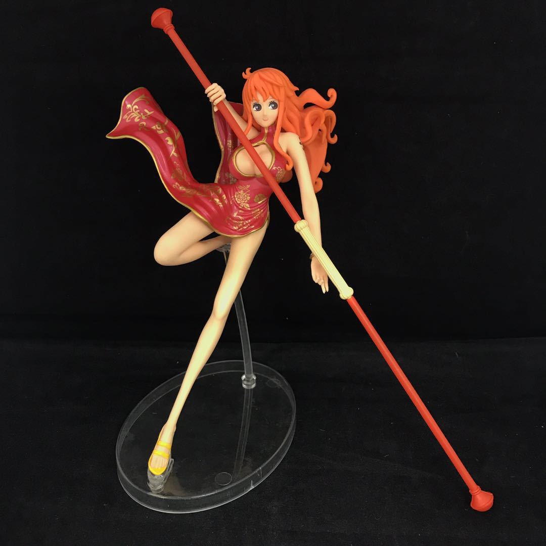 

20cm One Piece Anime Figure Nunchucks Cheongsam Nami Battle Figurine Pvc Statue Model Dolls Collectible Room Toys Gifts красный