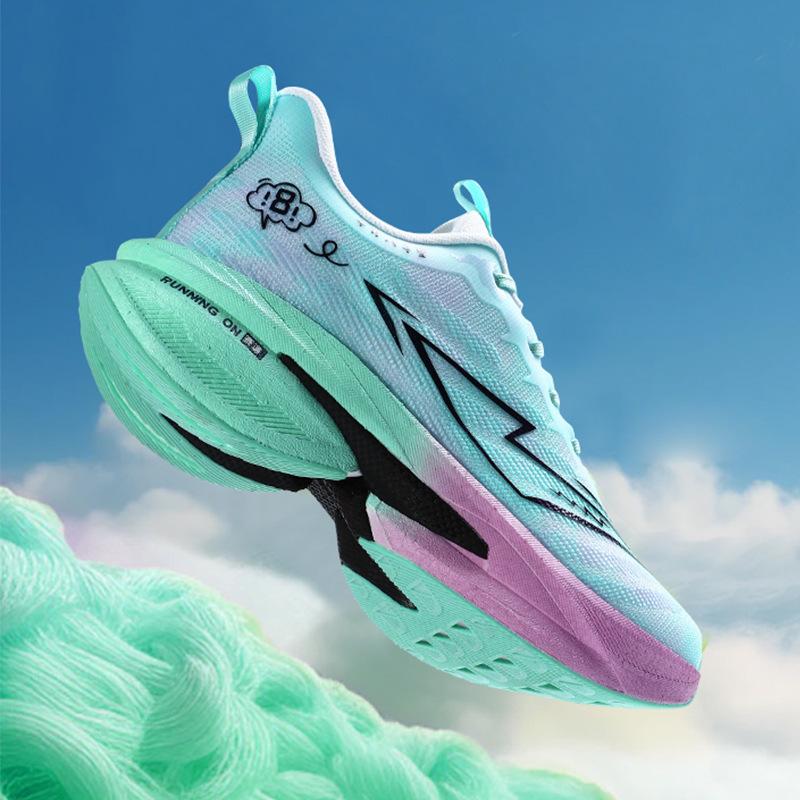 Spring and summer running shoes carbon board really burst sole primary and secondary school students youth sports shoes physical education class long-