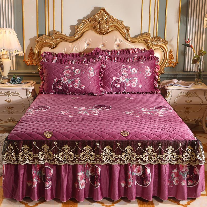 Luxe Bedsprei van Gedrukte Flanel, Doorgestikt, King Queen Size, Zacht Fijn Velours, Bedrok, Romantische Bedovertrek, Kussensloop niet inbegrepen Only 2pcs Pillowcase