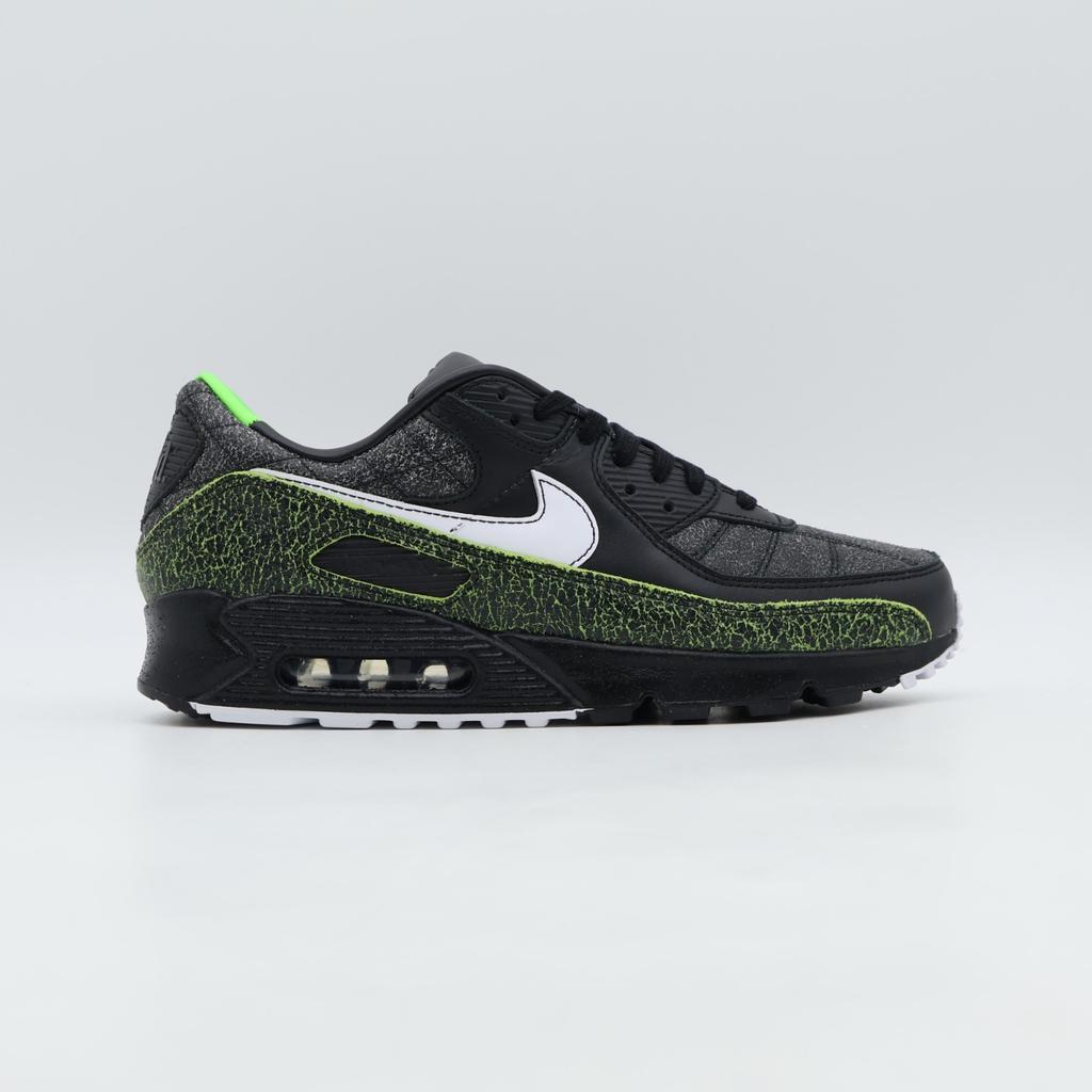 IU0523-010 Nike Air Max 90 Tiempo (Men's)