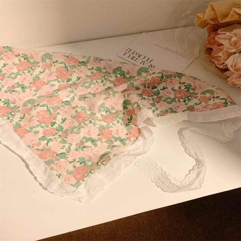 2025 Pastoral Style Lace Triangle Scarf & Plaid Ribbon Hairband