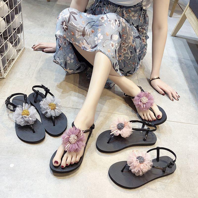 Summer and Autumn New Flat-bottomed Non-slip Sanya Seaside Beach Shoes Niche Fashion Design Sense with Skirt Sandals Women