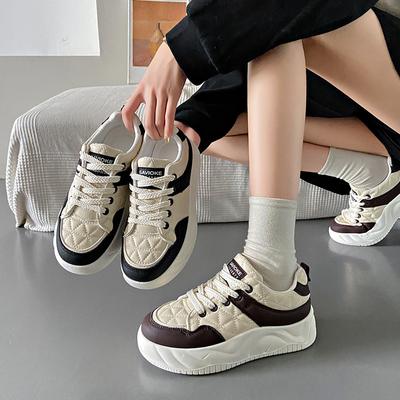 Frühling Kleine Weiße Schuhe Neu Ins Trendy Studentinnen Höhe-erhöhend Sportliche Board Schuhe Freizeitschuhe
