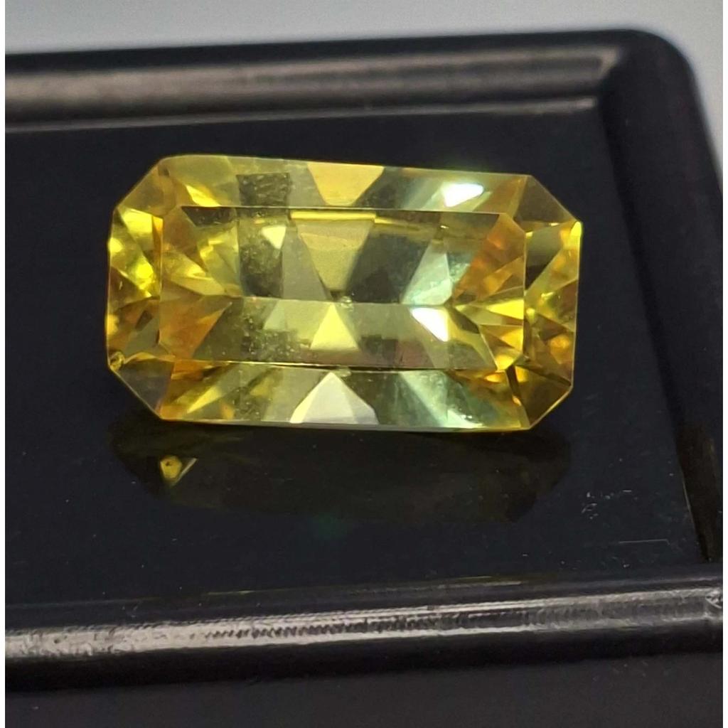Yellow Sapphire Natural 7-9 Ct Emerald Cut Beautiful Certified Loose Gemstone