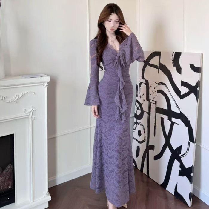 Elegant Lace Bell Sleeve V-Neck Dress for Women - Sexy French-inspired, Spring/Autumn, Figure-Flattering, Tight-Fit, Hip-Hugging Long Dress