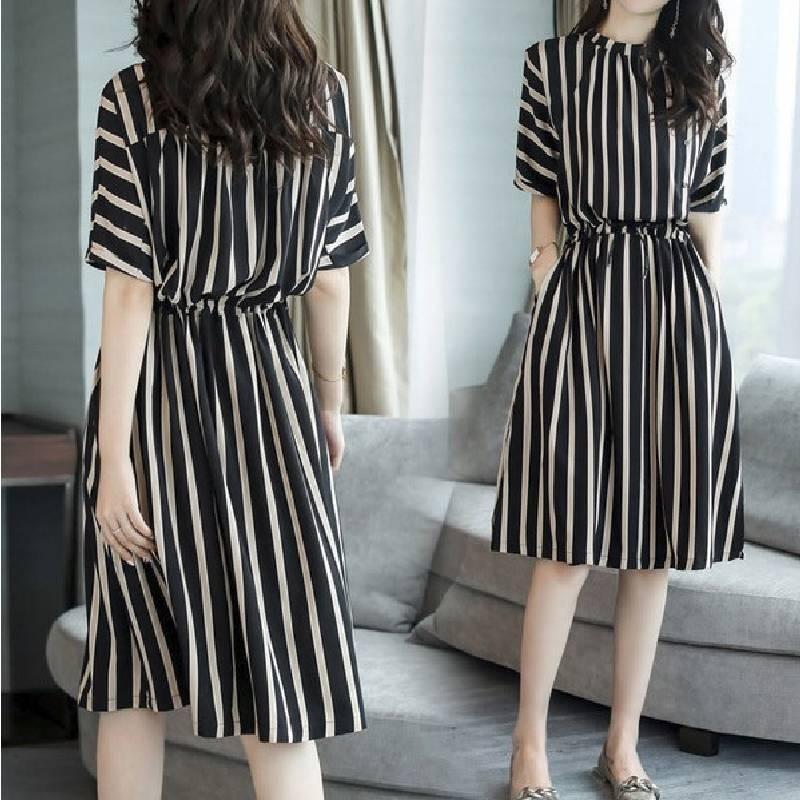 Elegant Women's Summer Dress Stylish European Design With Slim Fit Striped Pattern