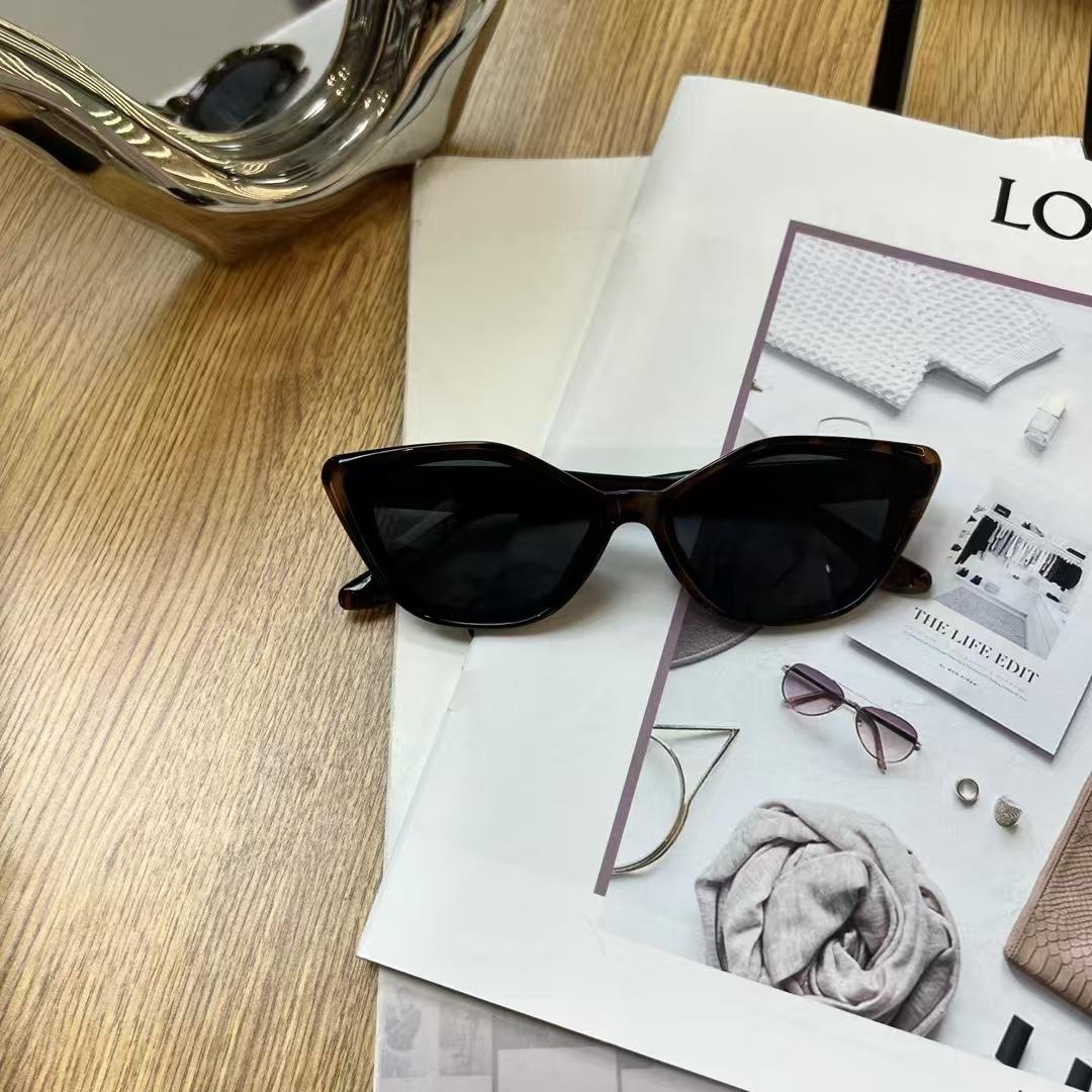 

European American Style Sun Glasses For Man Cat Eye Shape Material Women Sunglasses Driving Fishing Outdoor Sunglass