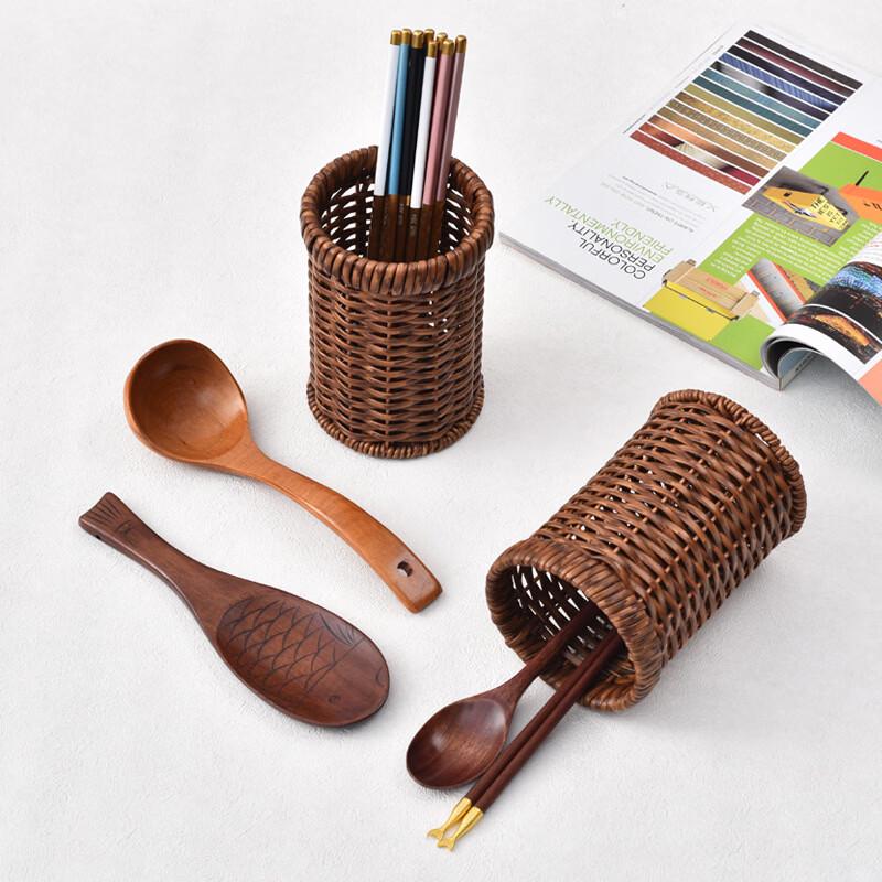Nachgemachte Rattan-Abtropf-Stäbchenhalter