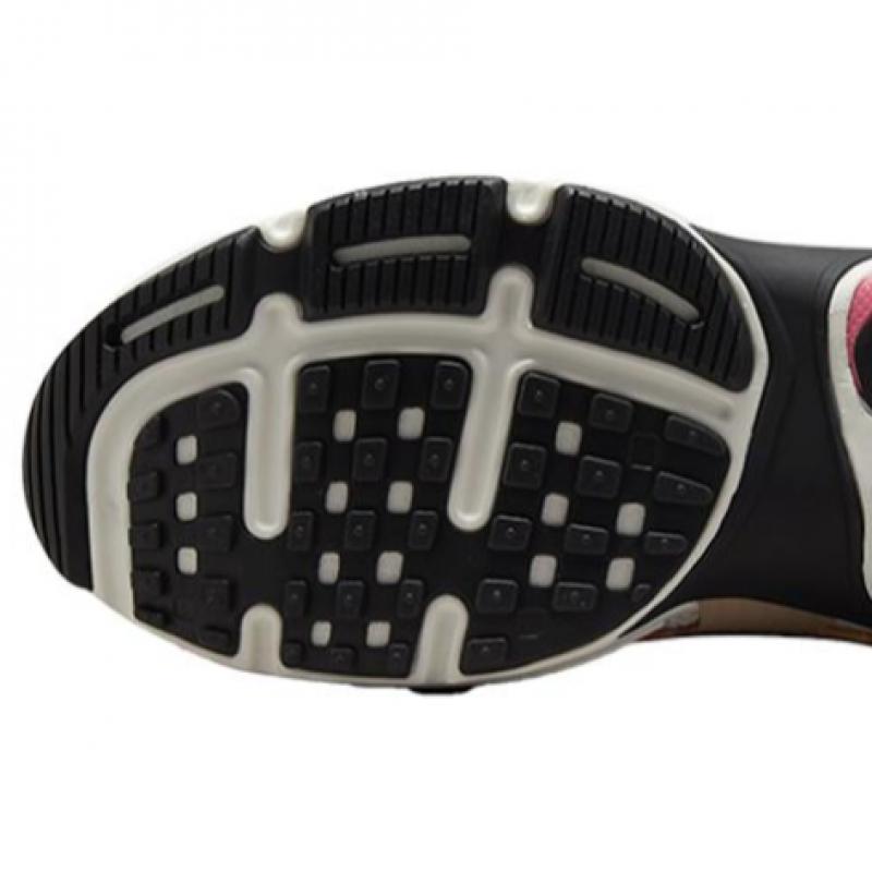 Nike Women S Running ShoeS  C6   Hj7389 838 wmnS V2k Run Women S V2k Run