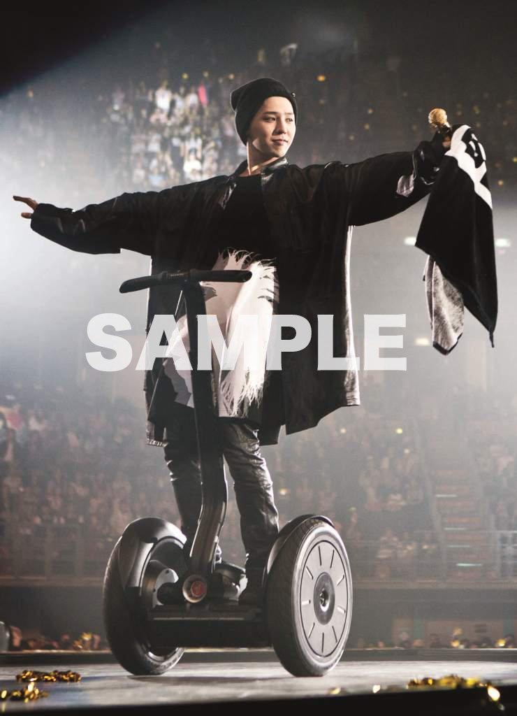 ONE OF A KIND 3D 2013 1ST WORLD Press ~G-DRAGON TOUR~ Blu-ray [First Edition]