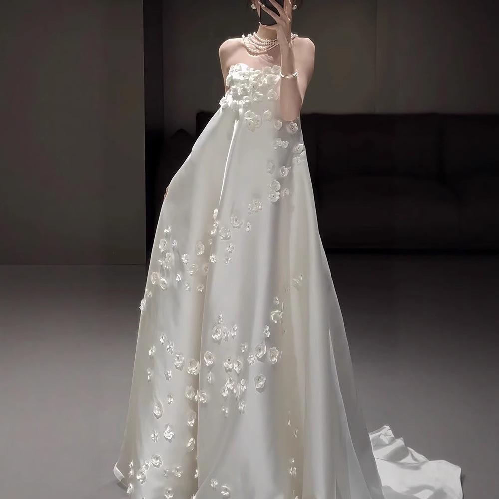 French tube top satin wedding dress dress women's 1011 new bride light luxury niche morning robe travel photo veil dress