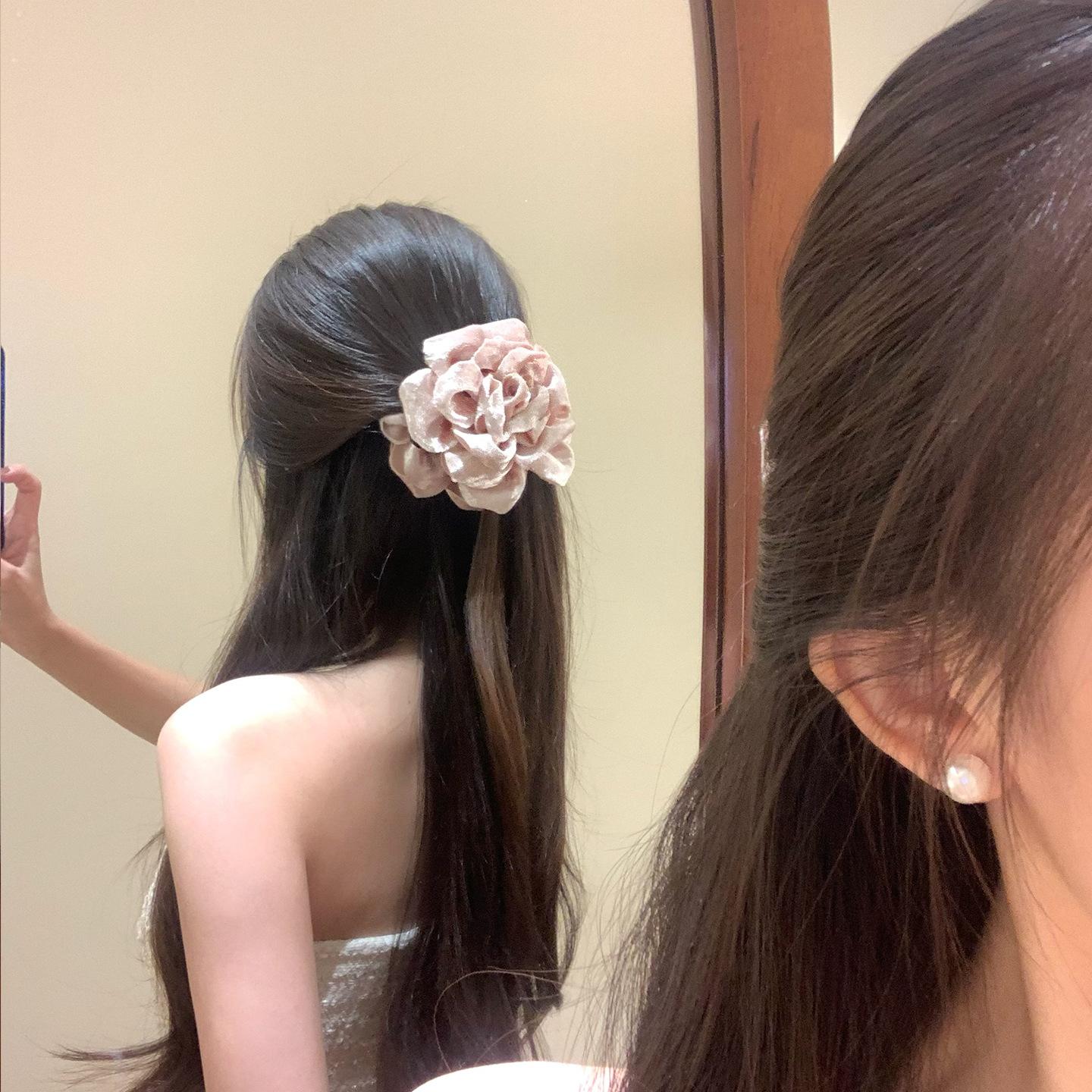 Autumn/Winter New Ins Korean Early Autumn Velvet Flower Grip Clip High Grade Camellia Shark Hair Accessories Women
