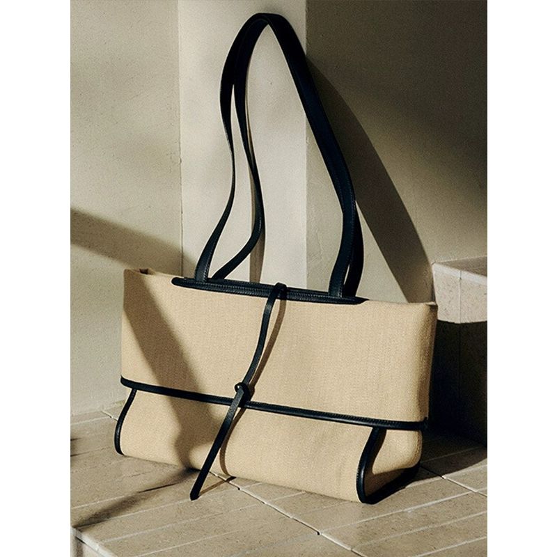 

Women s Bag 2025 New Arrival Texture Niche Style Contrast Color Light Folding Canvas Tote Bag Large Capacity Casual Commuter Shoulder Bag Light Beige