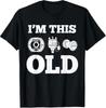 Tengo Esta Edad Camiseta Divertida de Piezas de Coches Clásicos Mecánico Auto Vintage