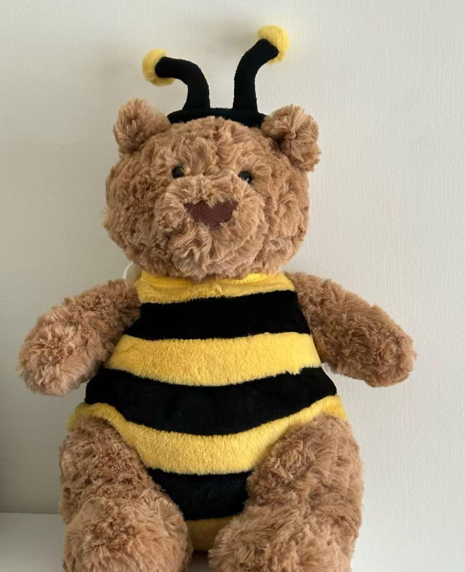 

Bee Bear Plush Doll: Cute Soothing Companion Gift for Friends & Birthdays 26CM