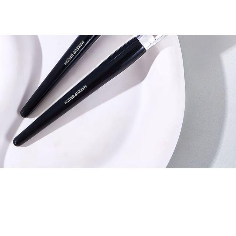 Jesireca - Blush Brush