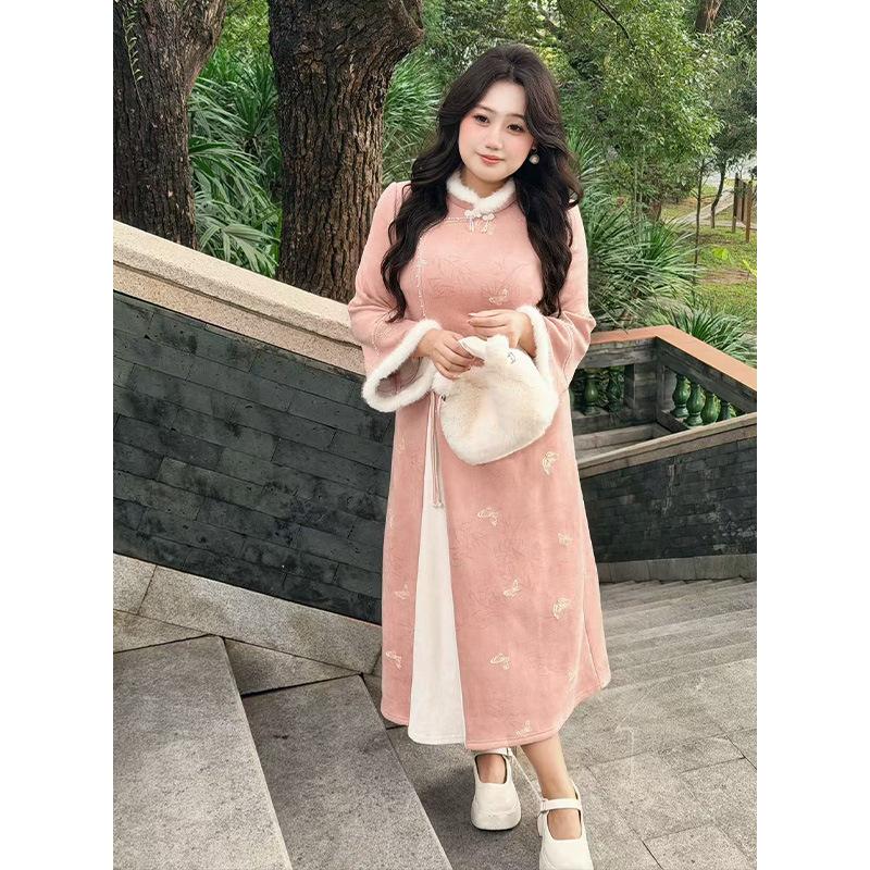 8 New Chinese Pink Dresses for Women's Winter New Velvet Dresses, National Style Retro Large-size Cheongsam