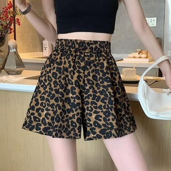 

Plus Size Leopard Print High Waist Wide Leg Shorts - Summer A-Line Casual Slimming Pants for Women. L (100-130 Jin)