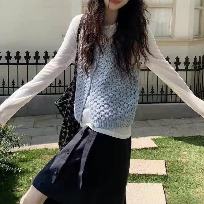 Women's Sleeveless Knit Cardigan Vest - Spring/Autumn Layering Tank with Hollow Out Design
