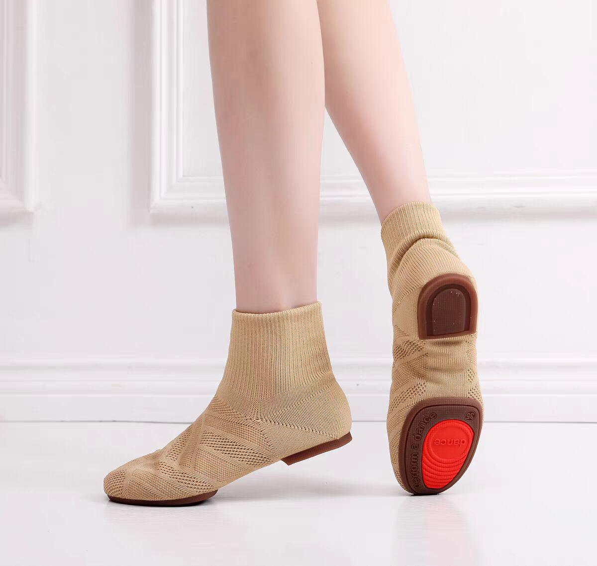 

Women s High-Top Yoga & Cheer Dance Shoes - Soft Sole Flyknit for Adult Practice & Square Dance 39