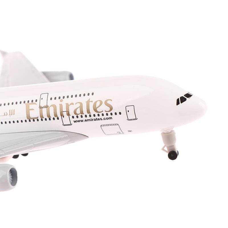 20cm 1:400 Flugzeugmodell Emirates Airbus A380 Metallreplika Legierungsmaterial Luftfahrtsimulation Kinder Jungen Geschenk