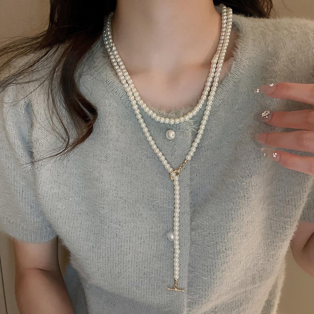 Diamond-encrusted Flower Geometric Pearl Necklace Temperament Light Luxury Sweater Chain French Retro Necklace Autumn and Winter