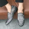 Fashion Luxury Golden Snake Skin Pattern Metal Buckle Design Men Comfortable Soft Flat Bottomed Round Toe Driving Leisure Loafer Shoes