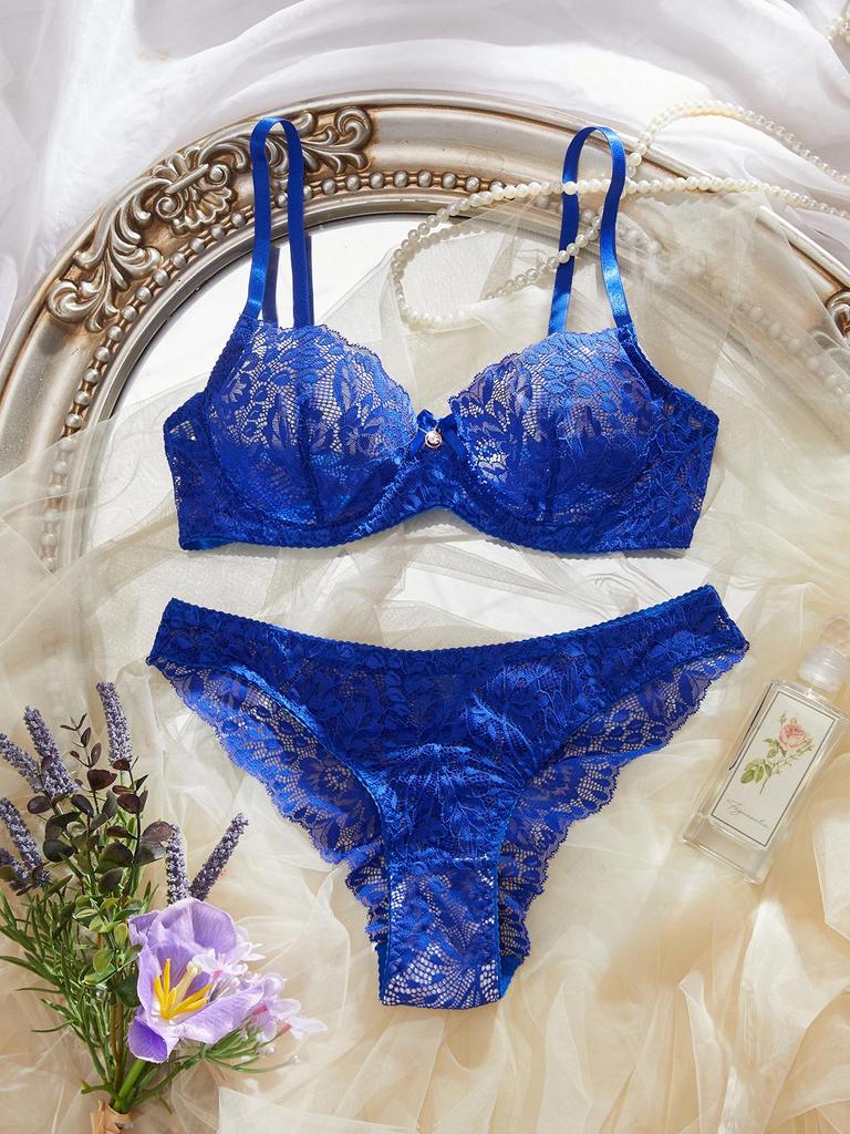 French Lace Lingerie Set: Sexy Hollowed-Out Bra & Thong Duo