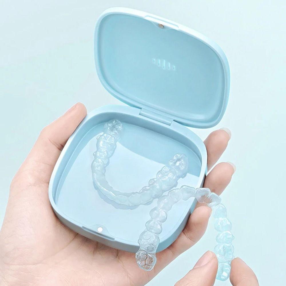 Portable Orthodontic Retainer Case Vent Holes Teeth Aligner Container Braces Storage Box  Night