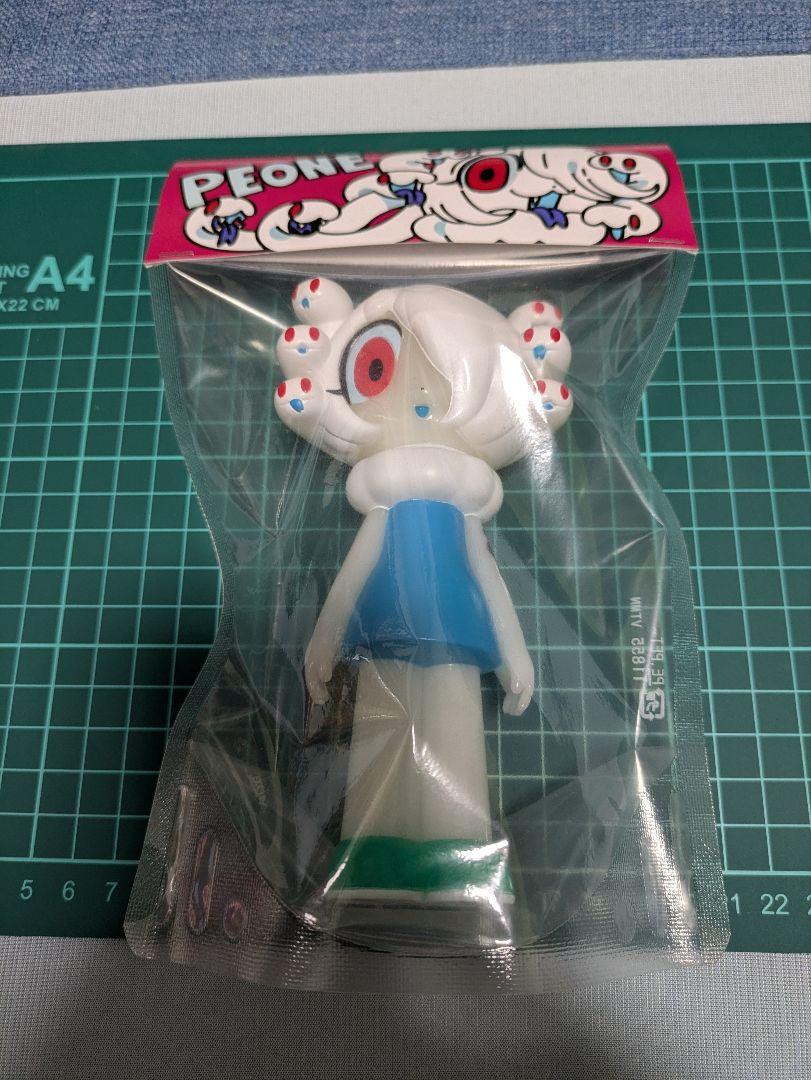 

[USED] PANAPANA PEONE soft vinyl figure