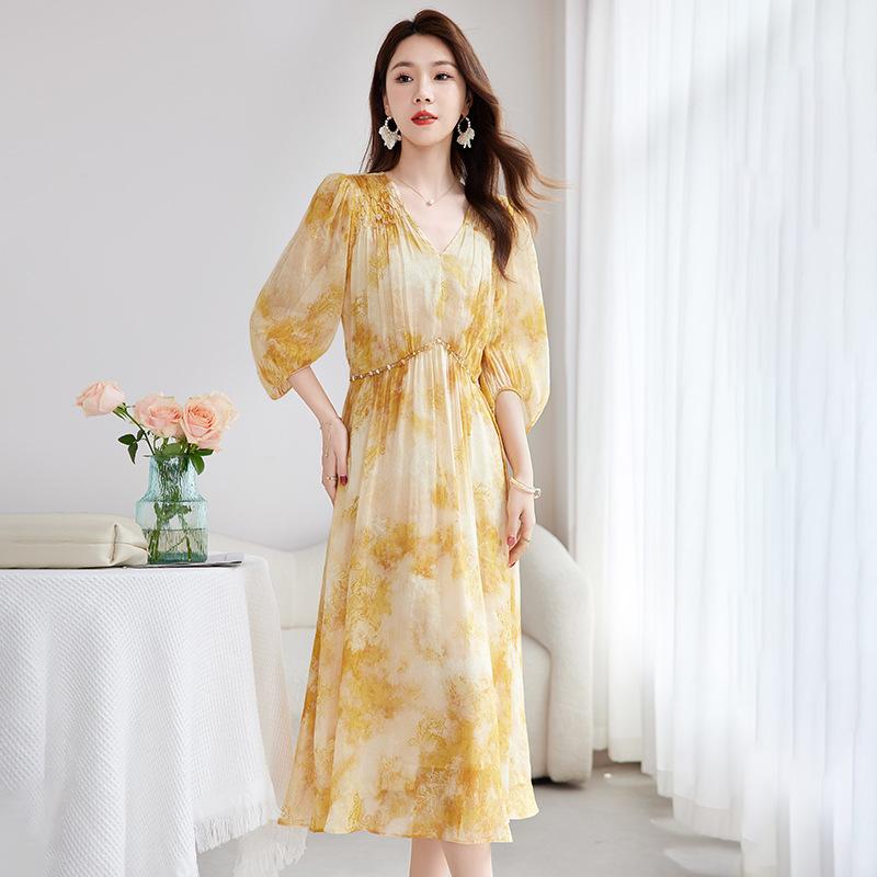 2026 new Hangzhou heavy silk temperament elegant mulberry silk dress femininity V-neck printed dress M