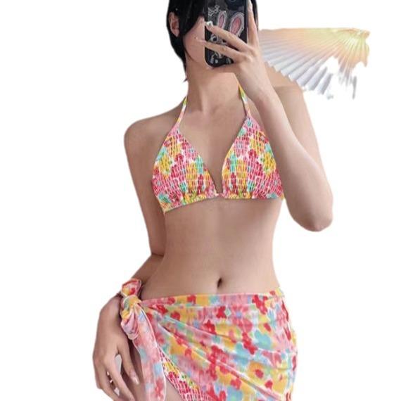 2026 Girl Small Fresh Bikini Sexy Small Breasts Gather Fashion Printing Split Skirt Swimsuit Women's Three-piece Set