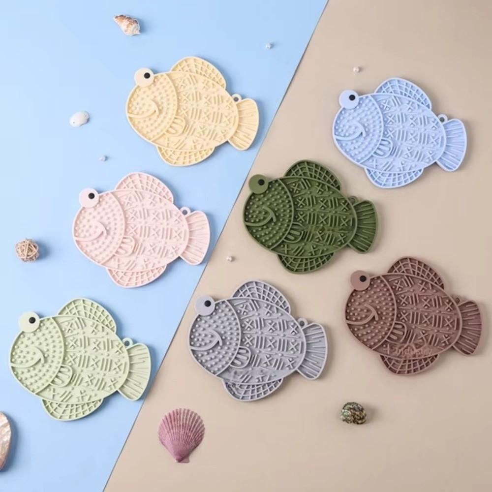 Creative Patterns Slow Feeder Licking Mat Silicone Lick Pad New Pet Feeding Mat For Dogs Cats