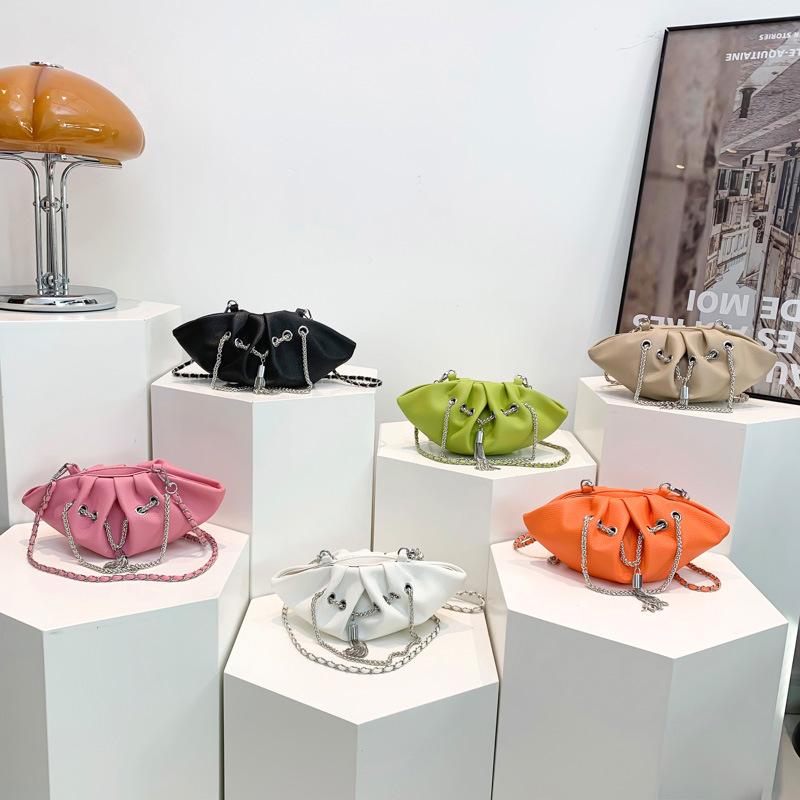 Women's folded cloud bag with a shoulder chain armpit bag fresh fashion new