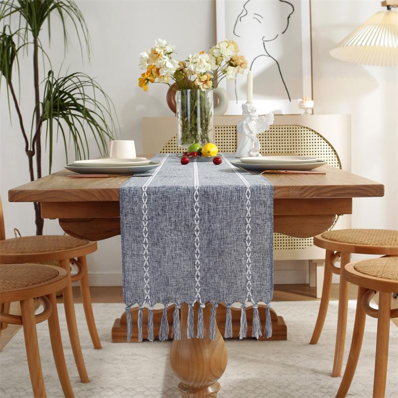 Hand Woven Solid Color Lace Table Runner with Fringe for Farmhouse Christmas Dining Table Decor