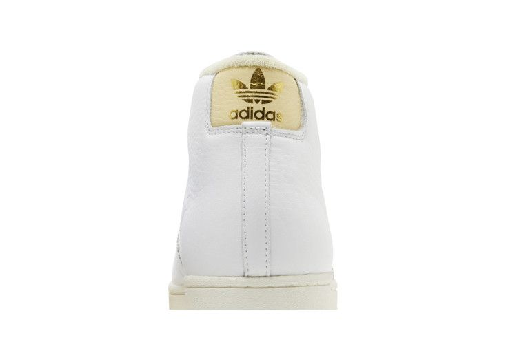 adidas Modello Pro ADV Sam Narvaez Bianco