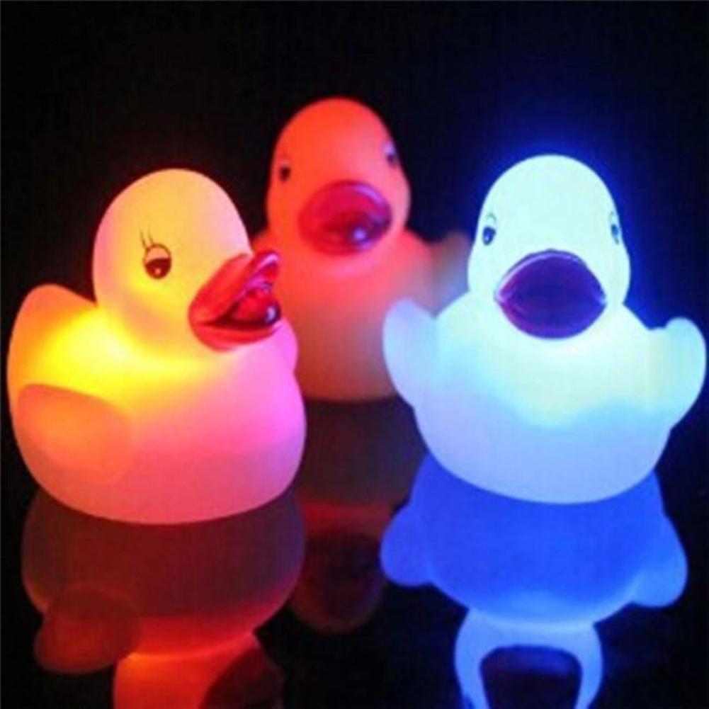 1Pc Newborn Baby Bath Time Toy Changing Duck Flashing LED Lamp Light