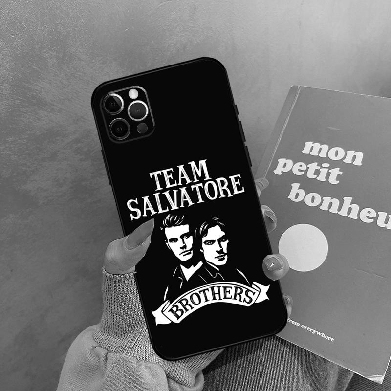 Damon Vampire Diaries Case For iPhone 17 Air 13 16 15 11 12 14 Pro Max 13 mini XR 15 16 Plus 16e Back Cover Shell
