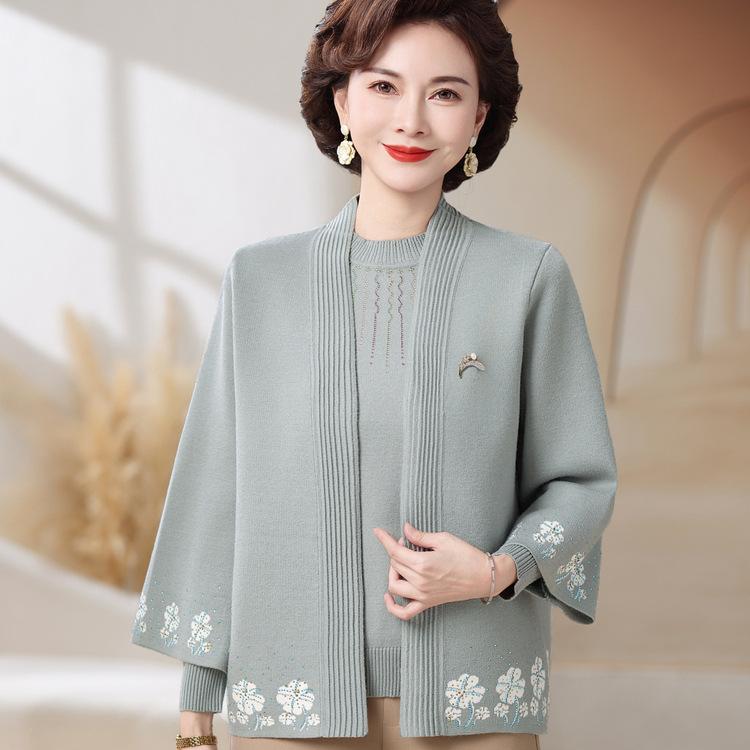 New Mother Autumn Knitted Two-piece Set Middle-aged and Elderly Women Autumn and Winter Sweaters Fashionable and Fashionable Suit Cardigan Jacket