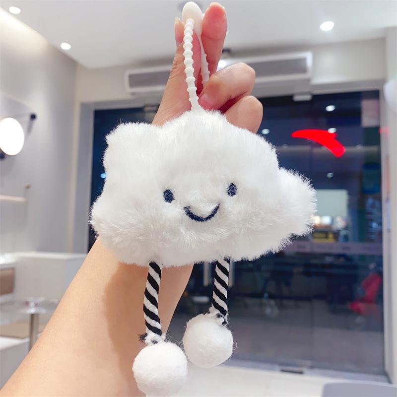Capybara Plush Keychain - Adorable Cartoon Pendant Toy Gift for Kids