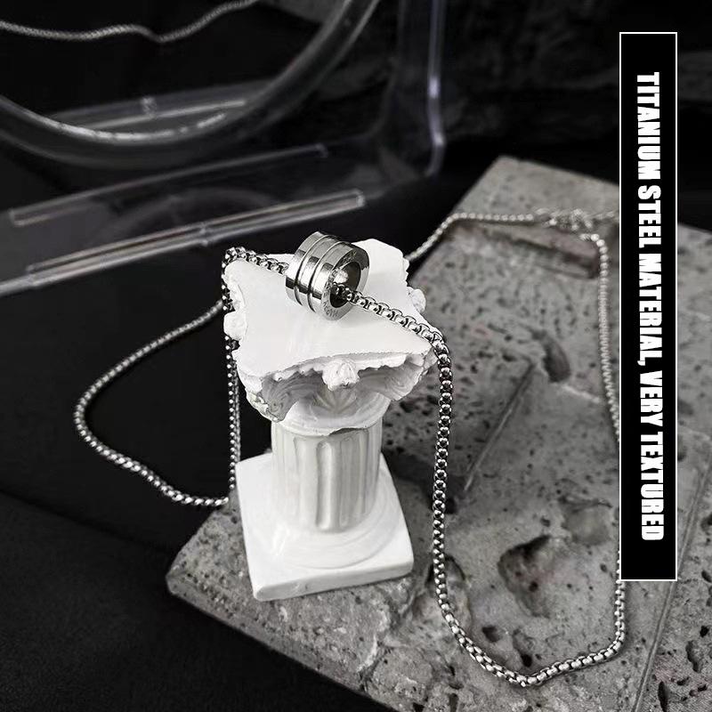 Nouveau Collier homme rond titane acier pendentif dames collier Joker longue chaîne de pull